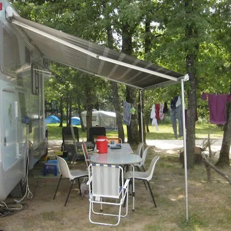 Kemping Mobil-home Cosy Avec Terrasse Au La Motte - Api-1-52-575