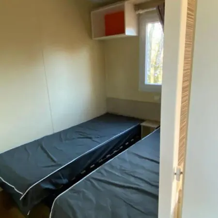 Kemping Mobil-home Cosy Avec Terrasse Au La Motte - Api-1-52-575