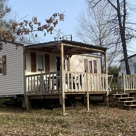 Mobil-home Cosy Avec Terrasse Au La Motte - Api-1-52-575 Le Fouilloux