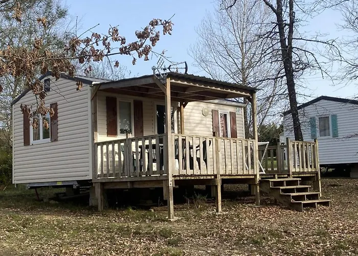 Mobil-home Cosy Avec Terrasse Au La Motte - Api-1-52-575 Le Fouilloux